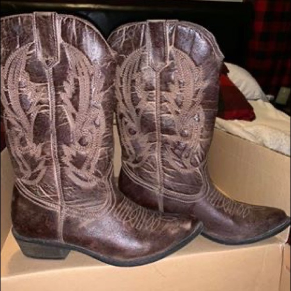 Cowboy boots